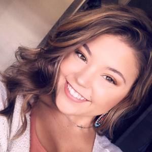 Meet your Posher, Katlyn